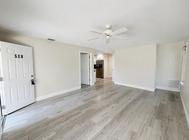 528 N J Street, Lake Worth Beach, FL 33460
