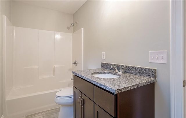40 Black Bear Circle 40, Milford, MA 01757