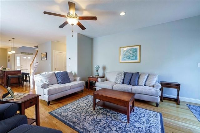 40 Black Bear Circle 40, Milford, MA 01757