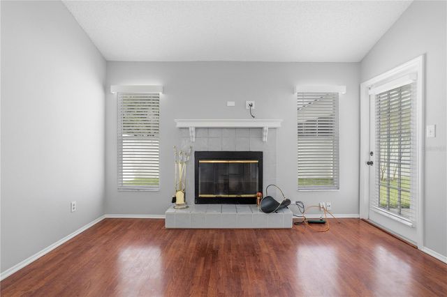 353 LAKEBREEZE CIRCLE, Lake Mary, FL 32746