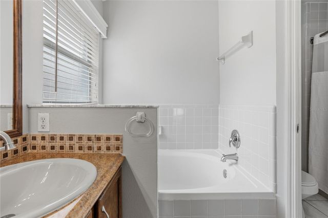 353 LAKEBREEZE CIRCLE, Lake Mary, FL 32746
