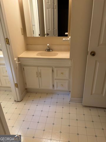 1320 Barnett Ridge, Athens, GA 30605