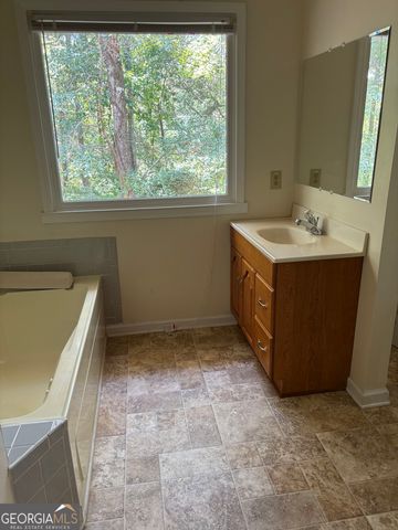 1320 Barnett Ridge, Athens, GA 30605
