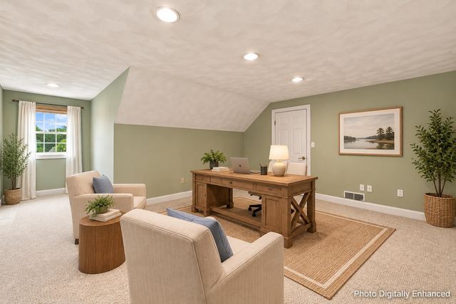 43 Sawgrass Circle, Londonderry, NH 03053