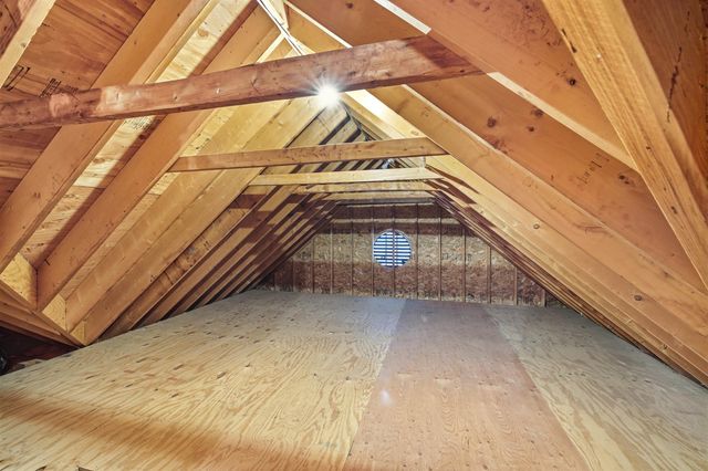 43 Sawgrass Circle, Londonderry, NH 03053