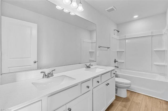 552 Raspberry Hill Road, Winston-salem, NC 27106