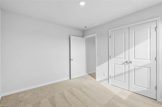 552 Raspberry Hill Road, Winston-salem, NC 27106