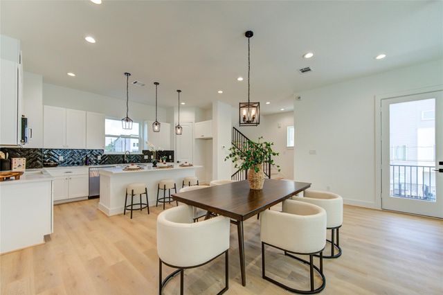 4035 Buck Street, Houston, TX 77020