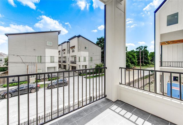 4035 Buck Street, Houston, TX 77020