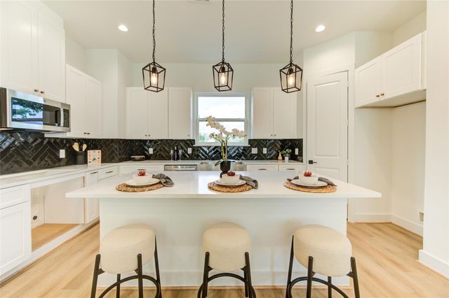 4035 Buck Street, Houston, TX 77020