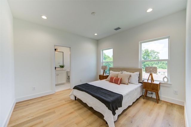 4035 Buck Street, Houston, TX 77020
