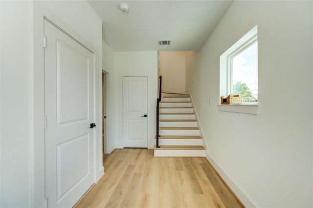 4035 Buck Street, Houston, TX 77020
