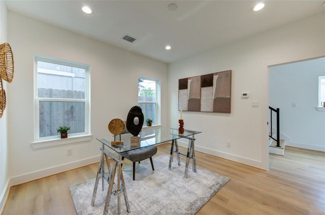 4035 Buck Street, Houston, TX 77020