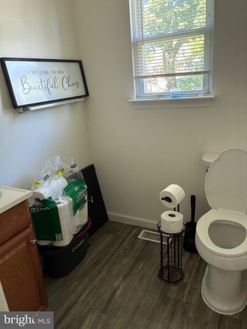 1 ELIZABETH ST, Bordentown, NJ 08505
