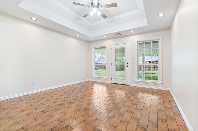 468 Sunset Lane, Siloam Springs, AR 72761