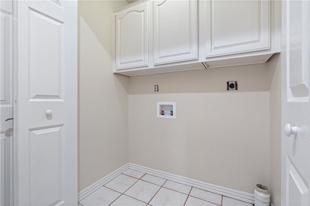 468 Sunset Lane, Siloam Springs, AR 72761