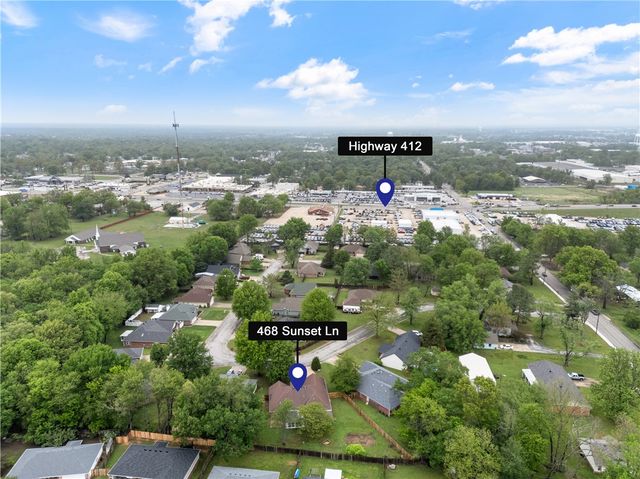 468 Sunset Lane, Siloam Springs, AR 72761
