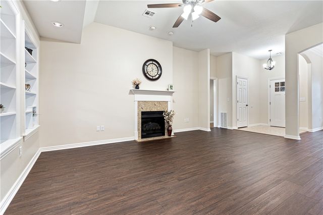 468 Sunset Lane, Siloam Springs, AR 72761
