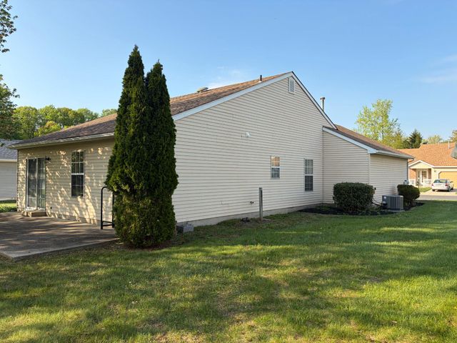92 KNOLLWOOD DR, Woodbury, NJ 08096
