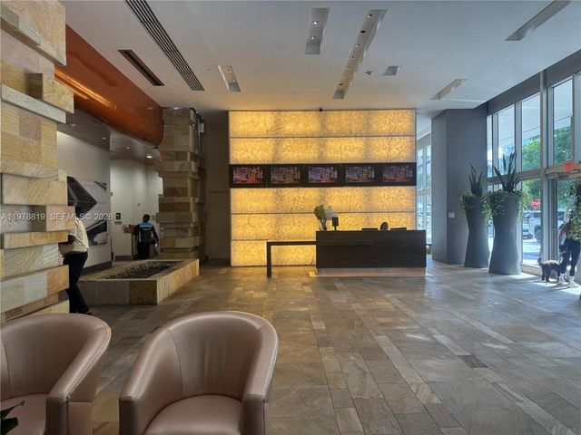 500 Brickell Ave 3803, Miami, FL 33131