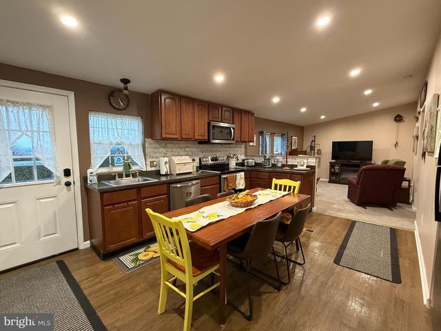 507 W 8TH ST, Birdsboro, PA 19508