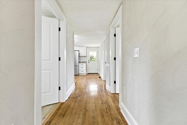 4 Chigger Ridge LN, Rocky Mount, VA 24151