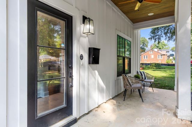 423 Sylvania Avenue, Charlotte, NC 28206