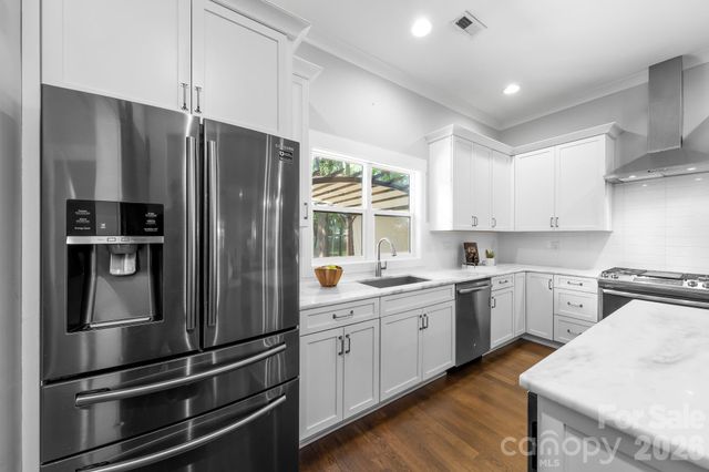423 Sylvania Avenue, Charlotte, NC 28206