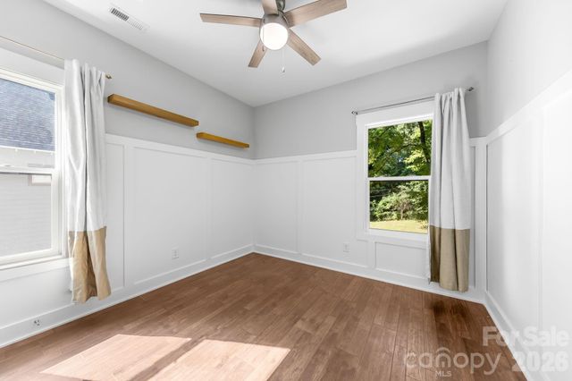 423 Sylvania Avenue, Charlotte, NC 28206