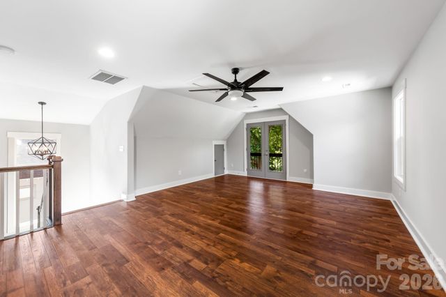 423 Sylvania Avenue, Charlotte, NC 28206