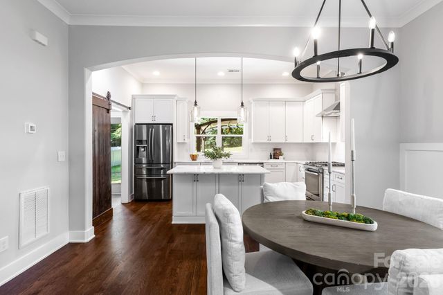423 Sylvania Avenue, Charlotte, NC 28206
