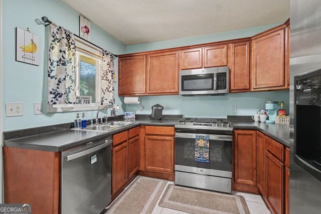 1764 Hollyhock Terrace, Decatur, GA 30032