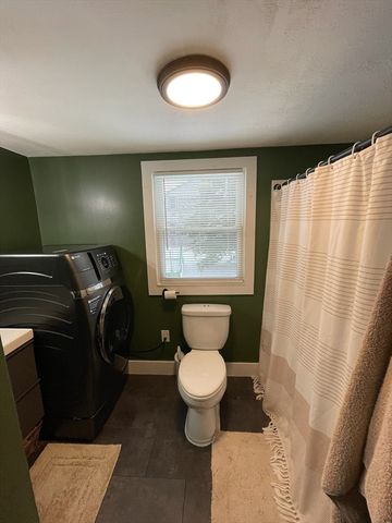 26 Highland Street, Mashpee, MA 02649