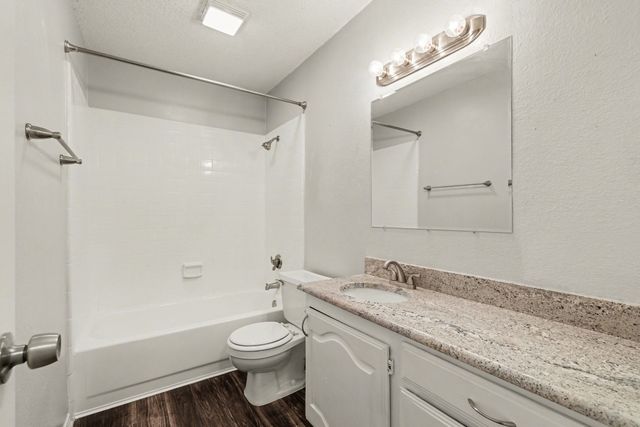 2080 Briarcliff Road, Lewisville, TX 75067