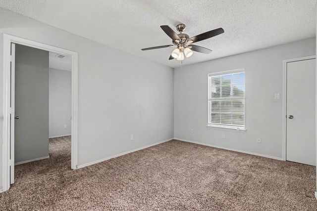 2080 Briarcliff Road, Lewisville, TX 75067