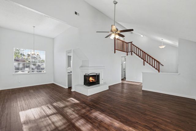 2080 Briarcliff Road, Lewisville, TX 75067