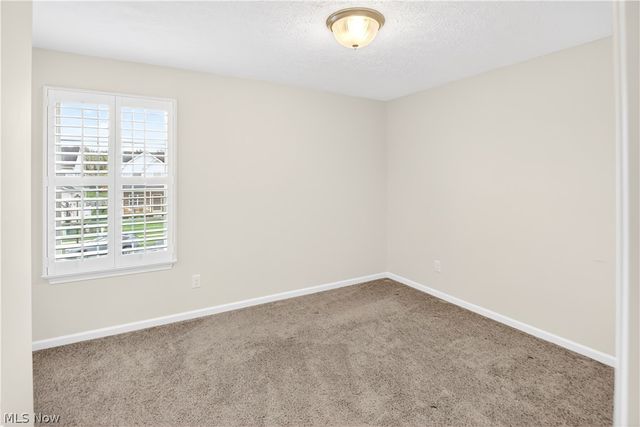37111 Golden Eagle Drive, North Ridgeville, OH 44039