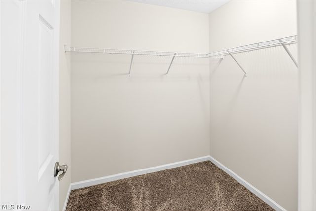 37111 Golden Eagle Drive, North Ridgeville, OH 44039