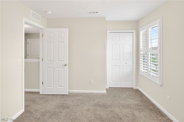 37111 Golden Eagle Drive, North Ridgeville, OH 44039