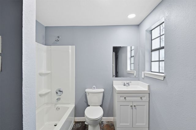 746 Quietwood Drive, Dallas, TX 75253