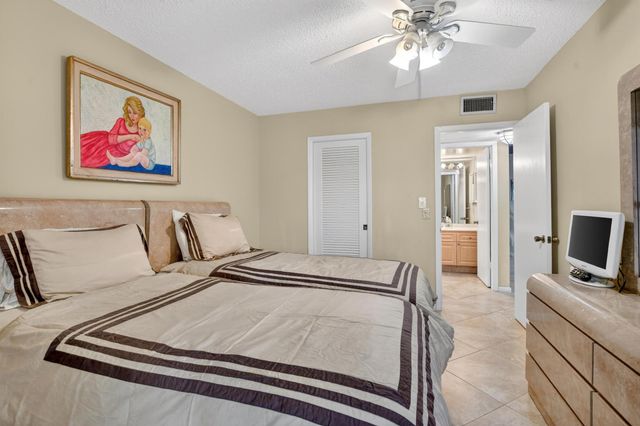 3009 Yarmouth A 3009, Boca Raton, FL 33434