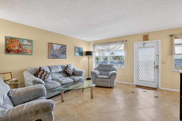3009 Yarmouth A 3009, Boca Raton, FL 33434
