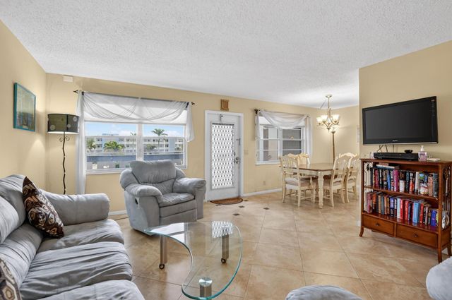 3009 Yarmouth A 3009, Boca Raton, FL 33434