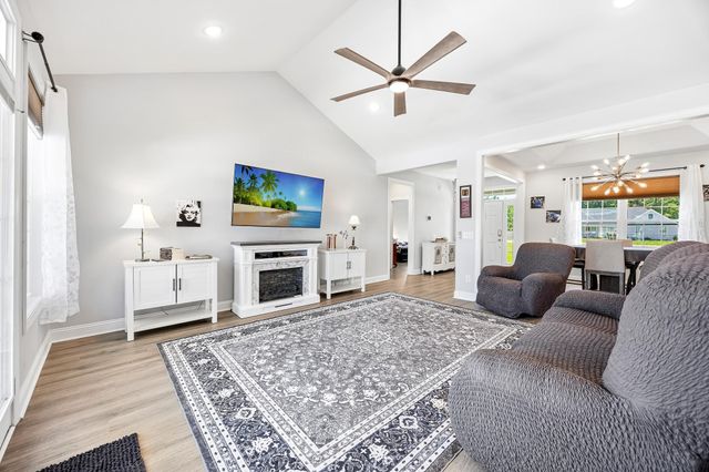 1478 Red Bluff Rd., Loris, SC 29569