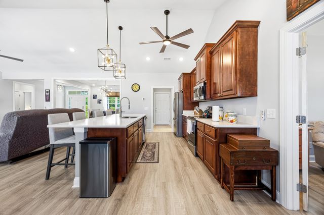 1478 Red Bluff Rd., Loris, SC 29569