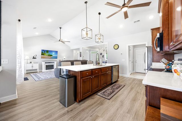 1478 Red Bluff Rd., Loris, SC 29569