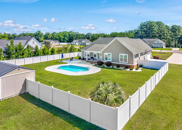 1478 Red Bluff Rd., Loris, SC 29569