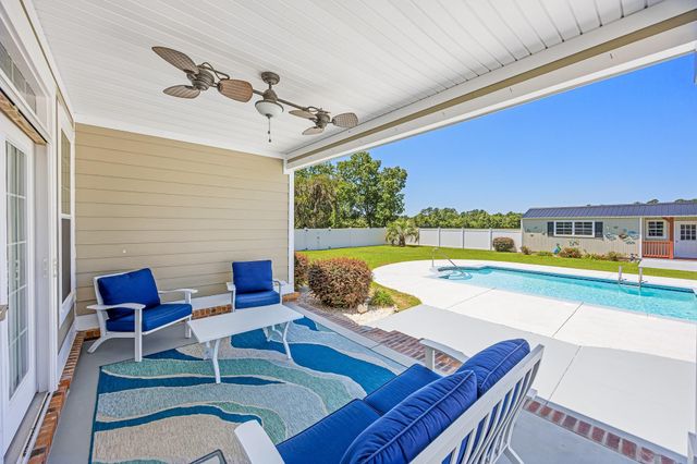 1478 Red Bluff Rd., Loris, SC 29569