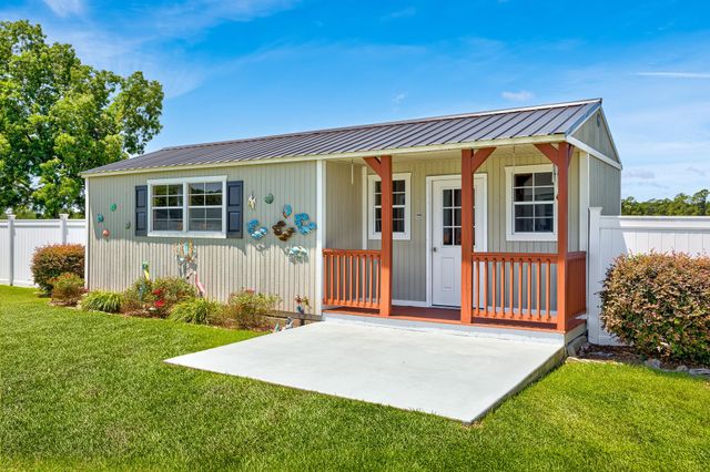 1478 Red Bluff Rd., Loris, SC 29569