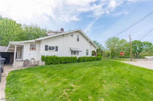 1500 28th Street NW, Canton, OH 44709